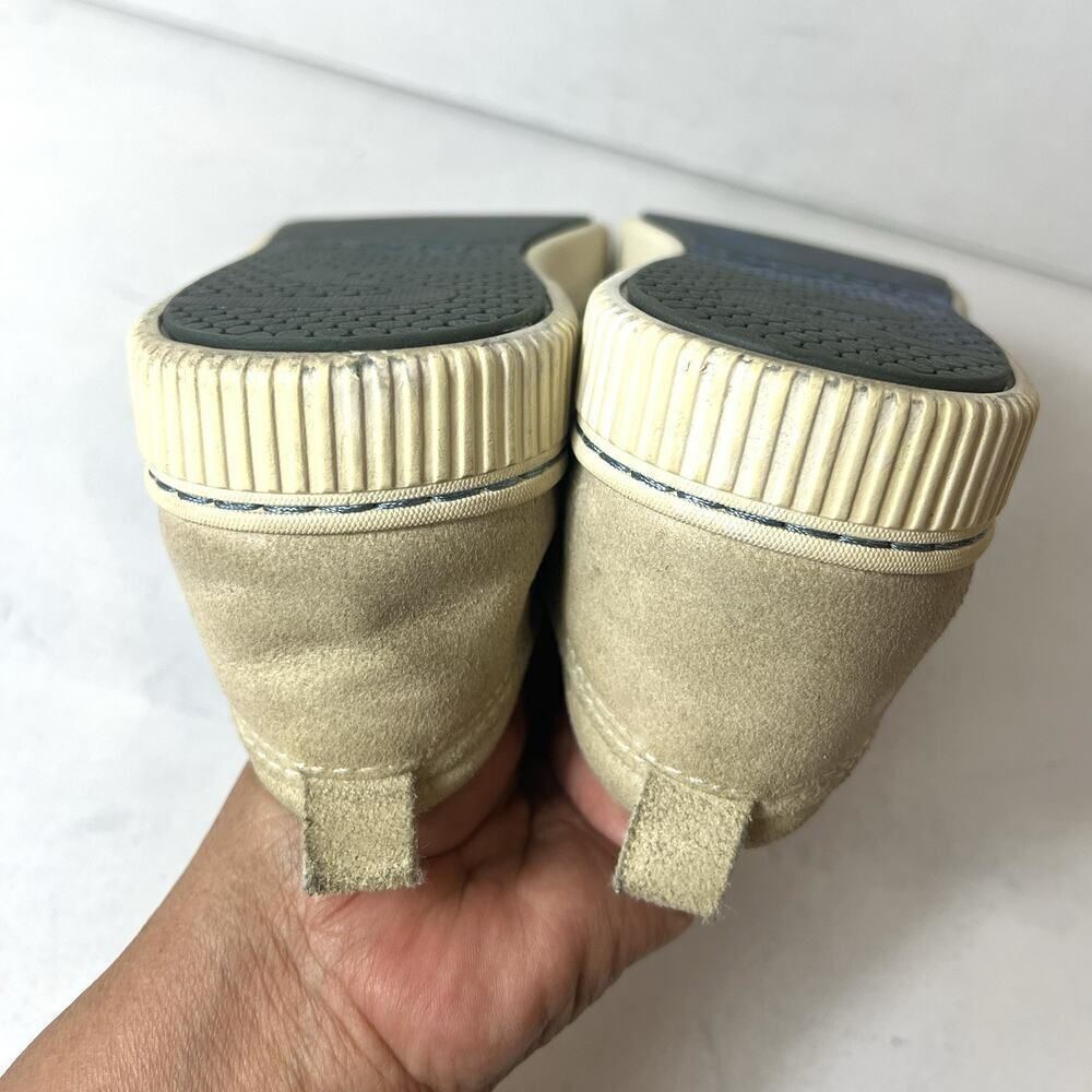 Born Flats Womens Size 7.5M Blue Tan Canvas/Leather Comfort Casual Slip On Shoes - Picture 8 of 11